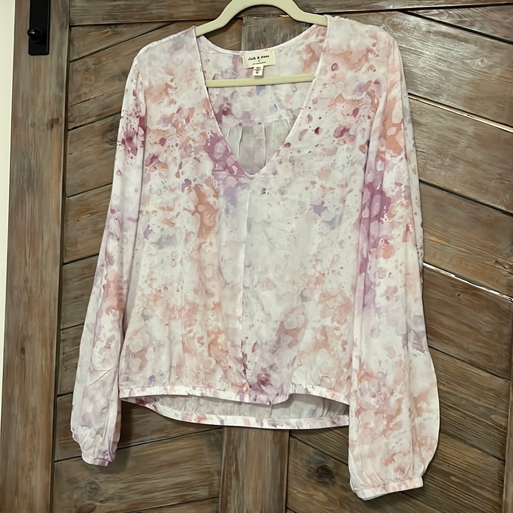 Cloth and Stone top from Anthropologie.